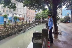 雨水管流出白水！東莞市萬江查處一清洗廢水外排企業(yè)